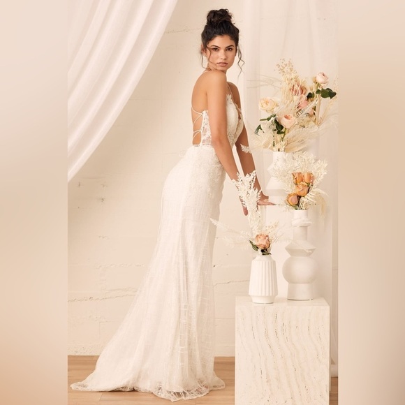 Sz 4 NWOT Lulus Wonderstruck White Glitter Lace-Up Embroidered Lace Maxi Dress - Picture 5 of 10